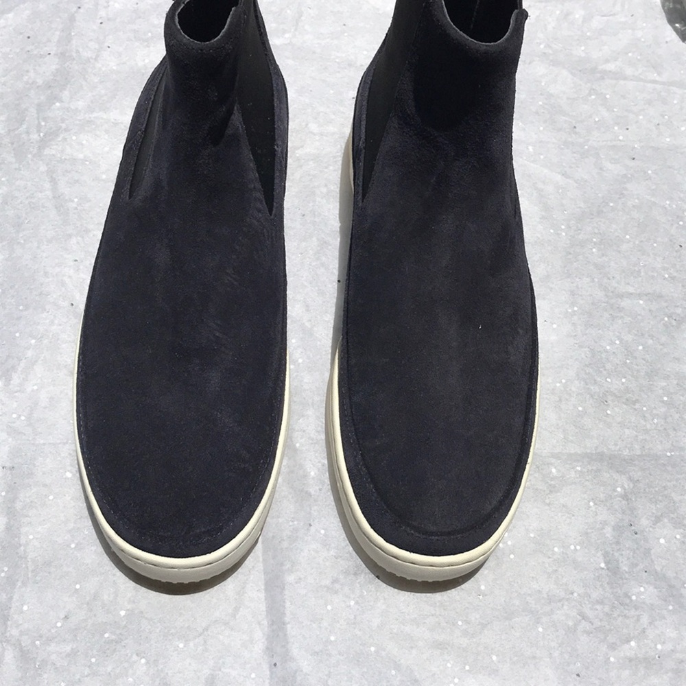 Vince sport suede high-top sneaker. Brand new